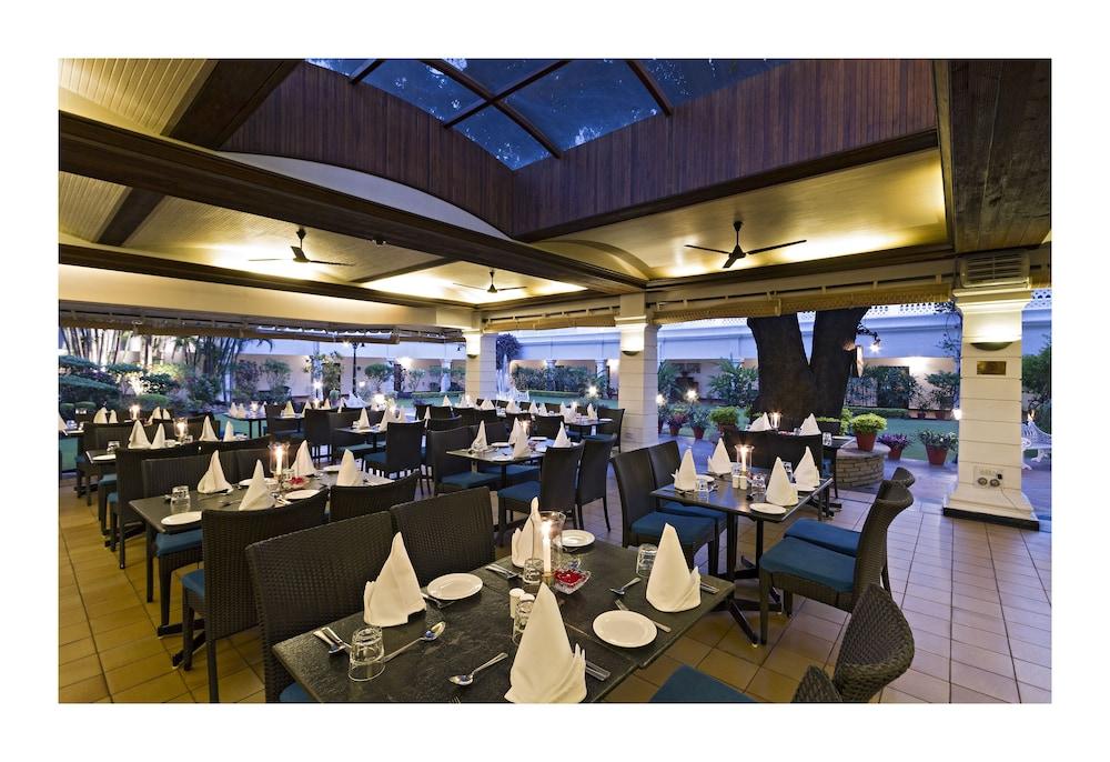 Jehan Numa Palace Hotel Bhopal Luaran gambar